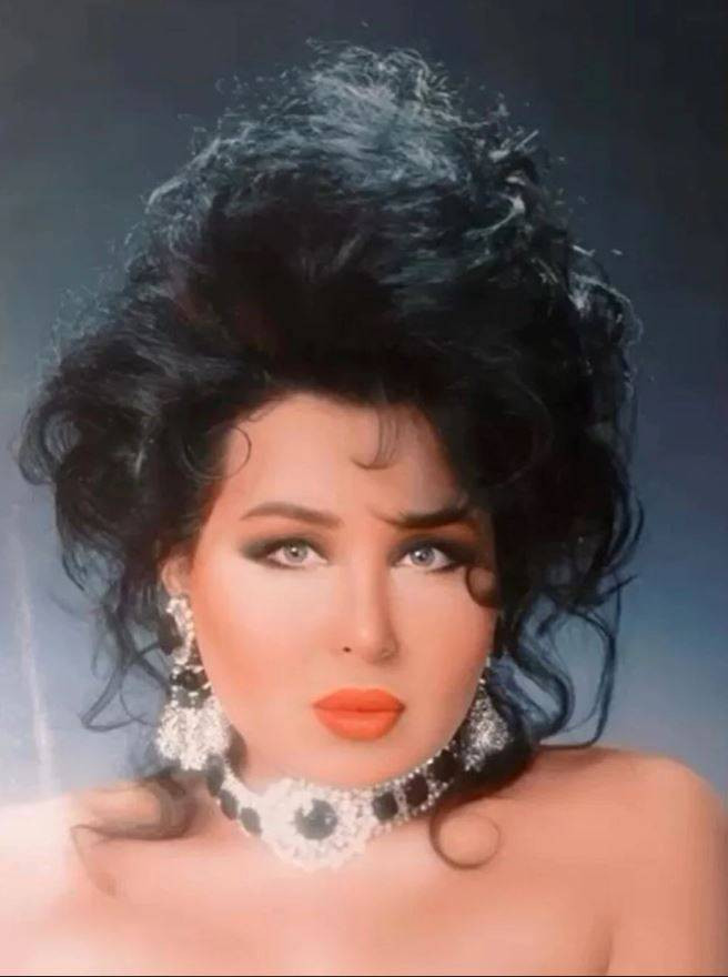 Türk Müziğinin divası Bülent Ersoy makyajsız yakalandı! Görenler tanıyamadı - Resim: 38